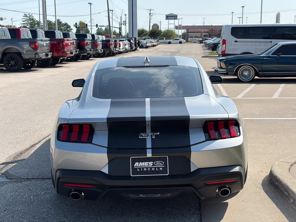 Certified 2025 Ford Mustang GT RWD image 5