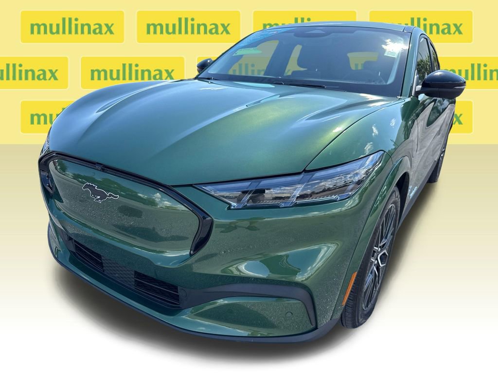 Certified 2025 Ford Mustang Mach-E Premium image 10