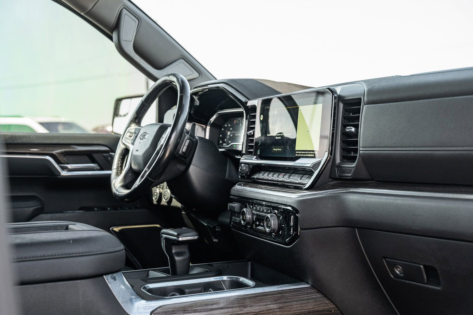Used 2022 Chevrolet Silverado 1500 RST AWD/4WD image 12