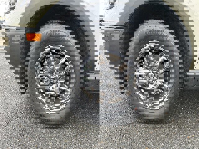 Certified 2025 Ford Bronco Sport Big Bend w/ Convenience Package image 9