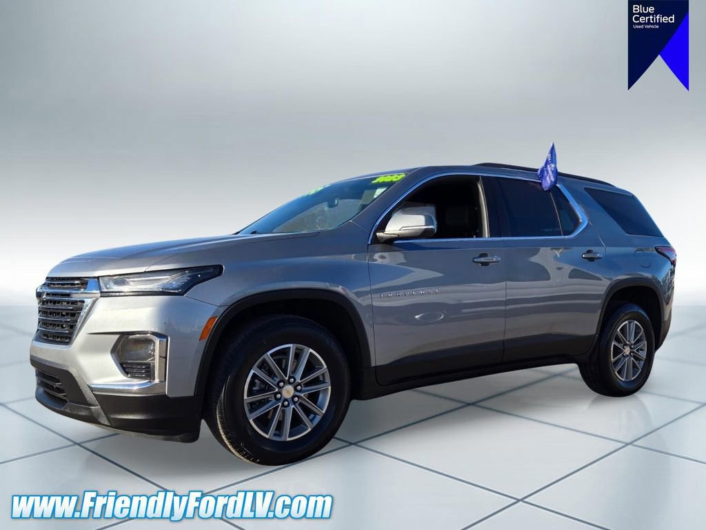 Used 2023 Chevrolet Traverse LT FWD image 1