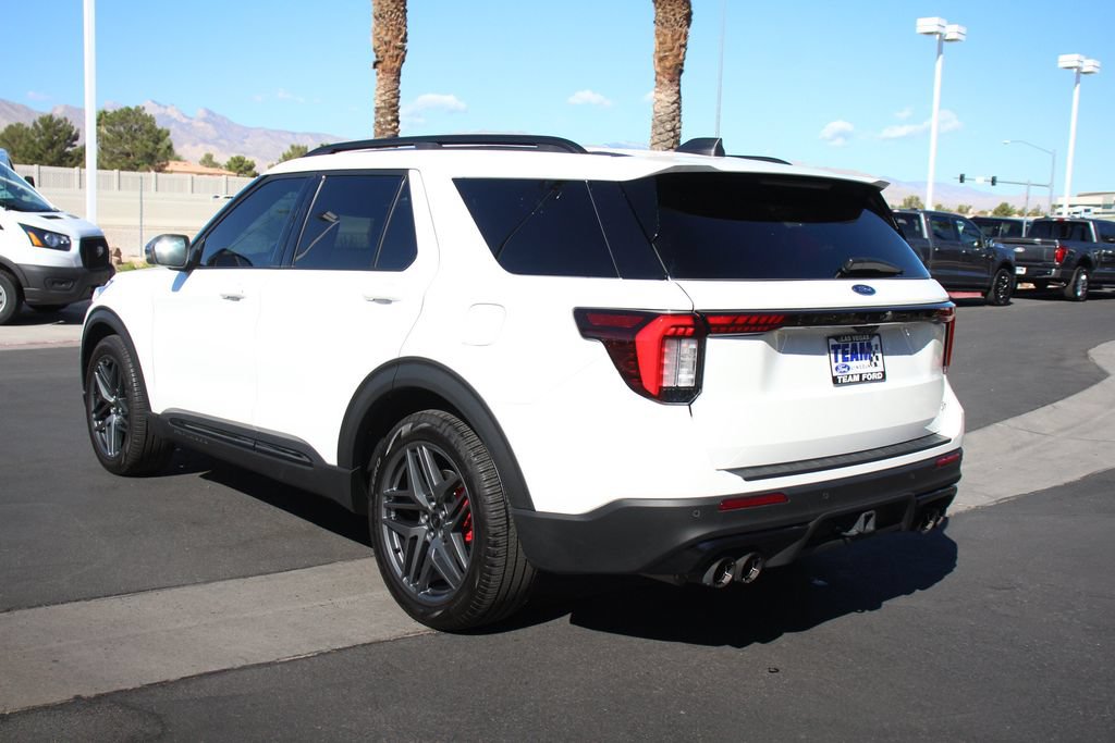 Certified 2025 Ford Explorer ST w/ Sun And Sound Package AWD/4WD image 5