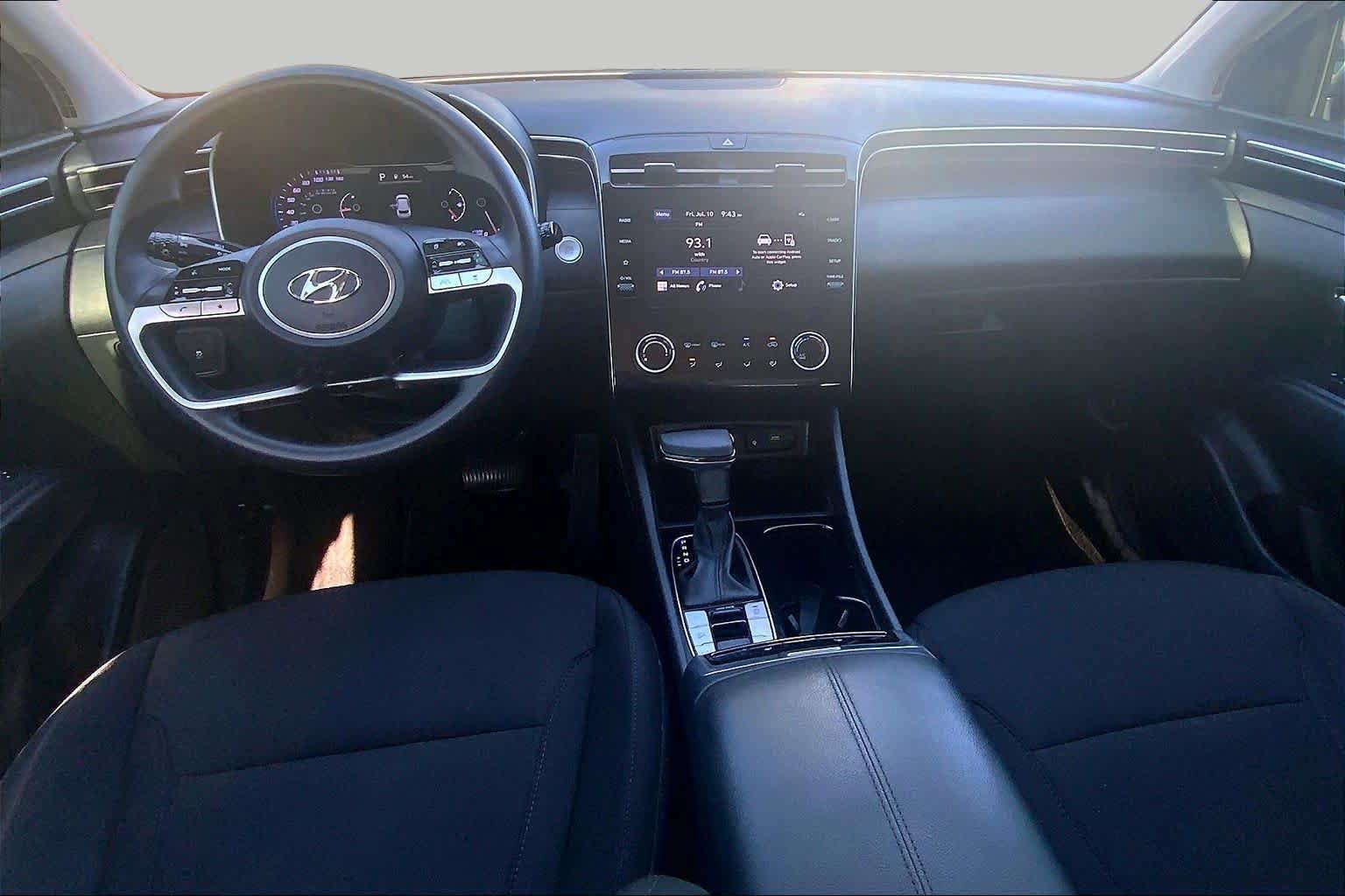 Used 2023 Hyundai Tucson SEL FWD image 16