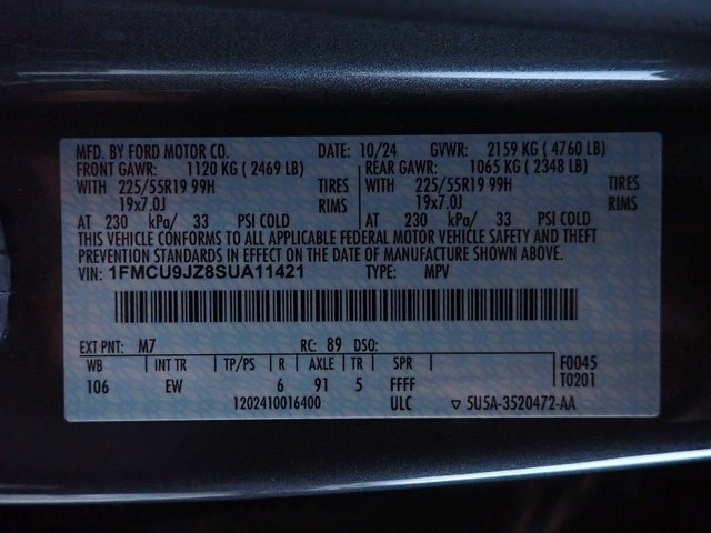 Certified 2025 Ford Escape Platinum image 21