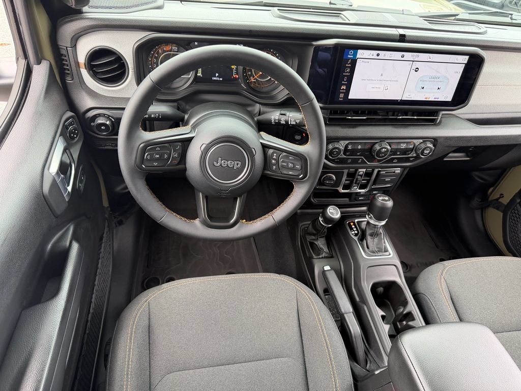Used 2025 Jeep Wrangler Unlimited Sport AWD/4WD image 13
