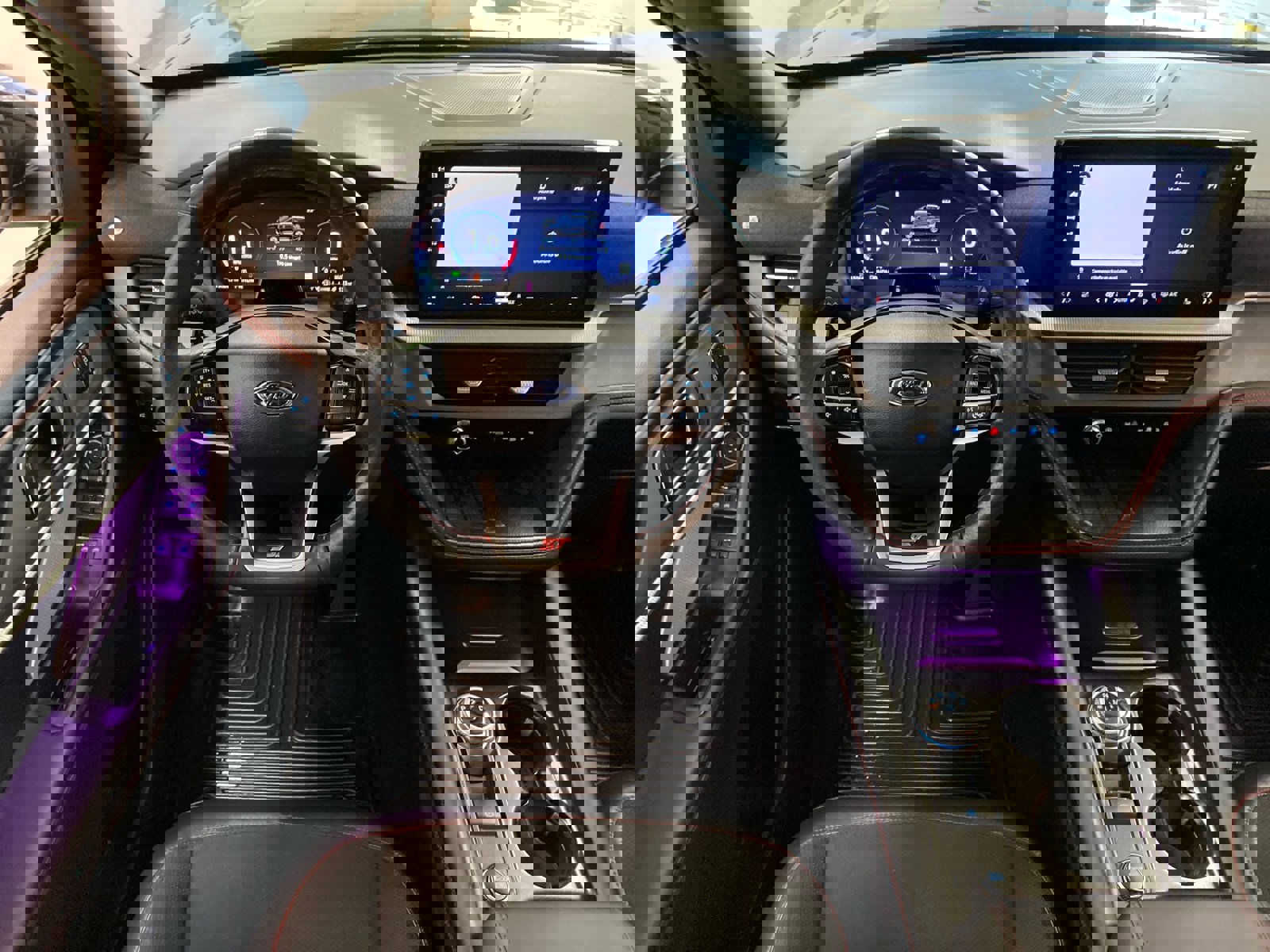 Certified 2025 Ford Explorer ST image 13