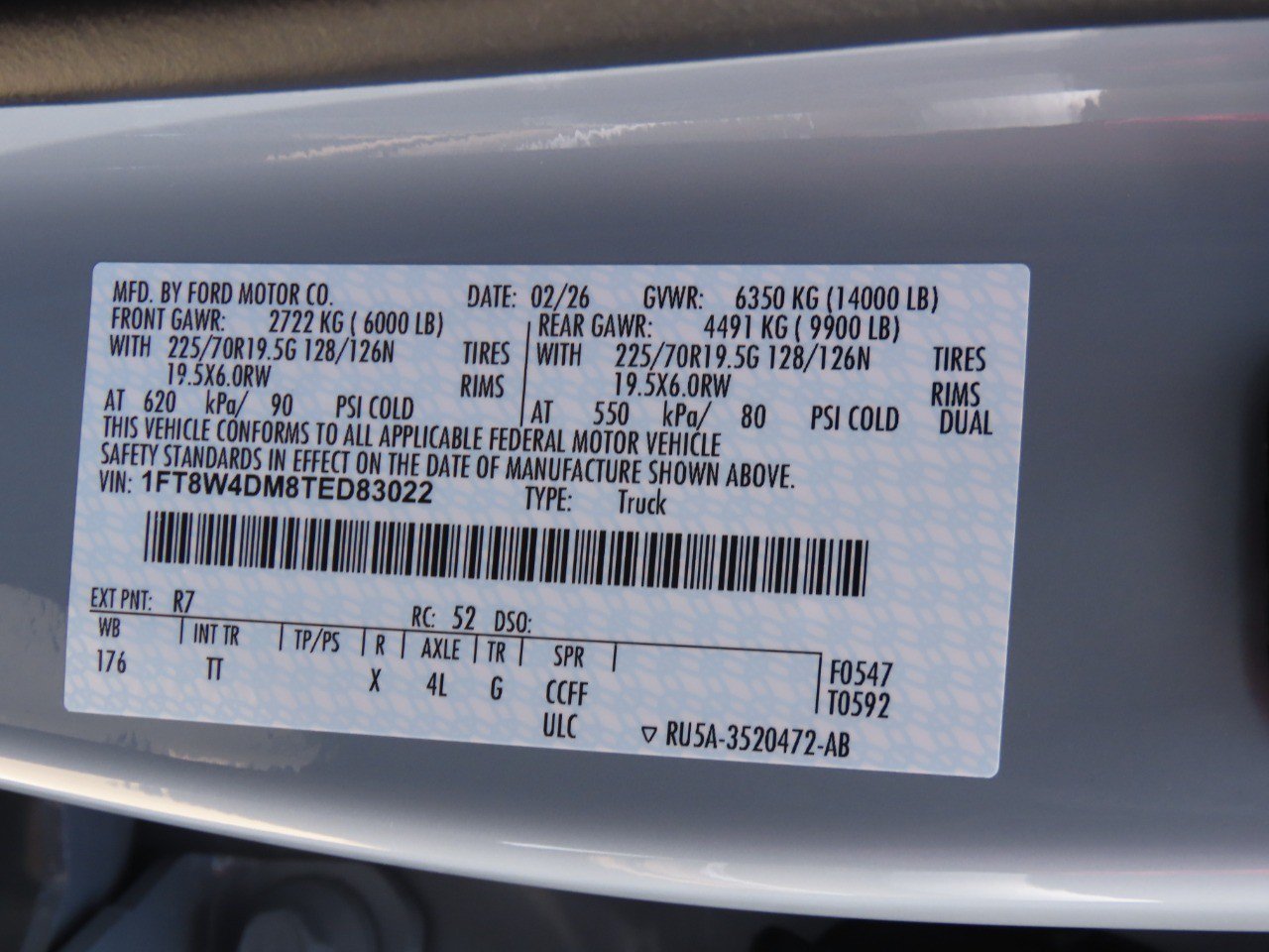 Certified 2026 Ford F450 Platinum w/ Platinum Plus Package AWD/4WD image 32