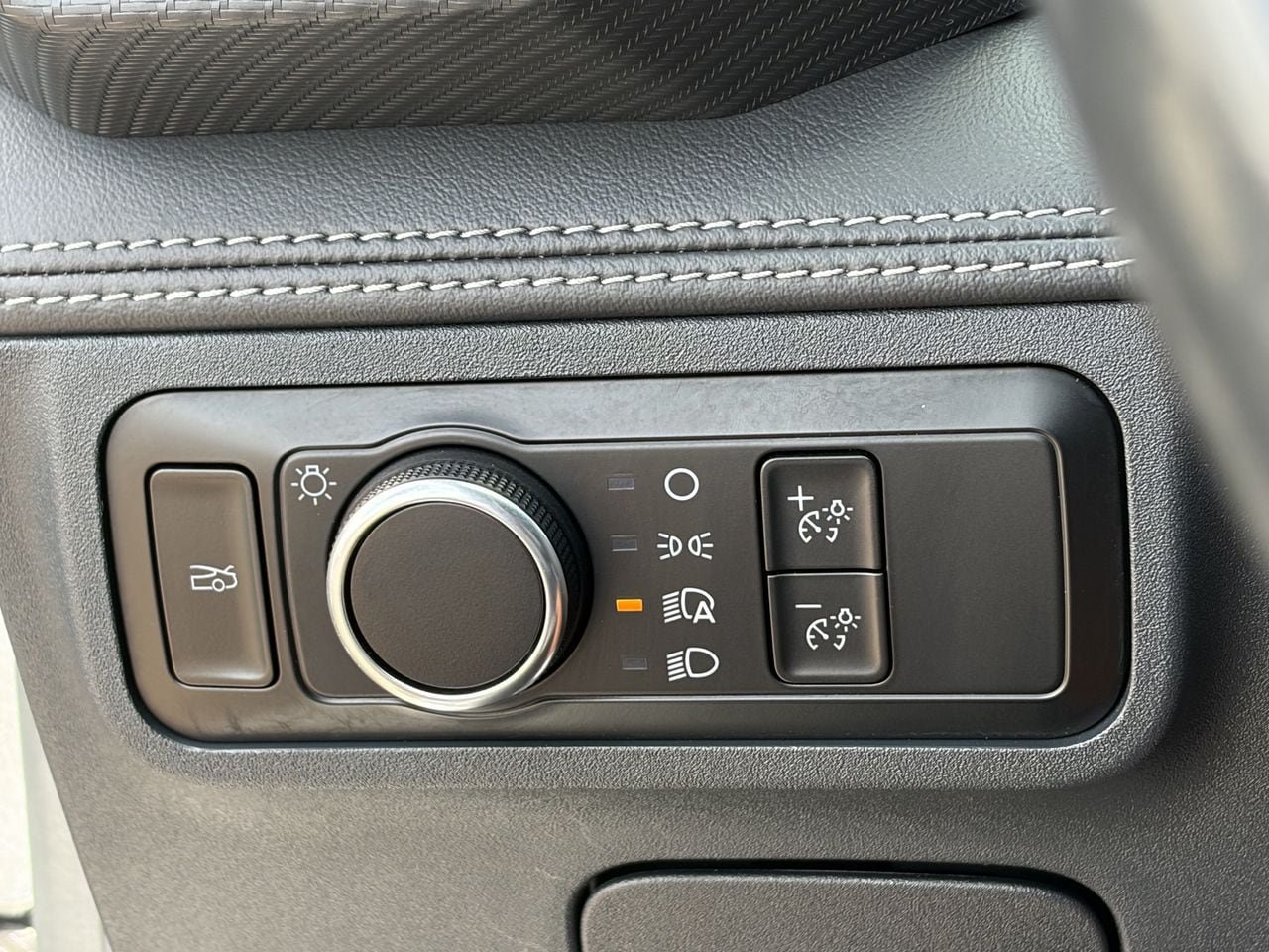 Certified 2024 Ford Mustang Premium RWD image 31