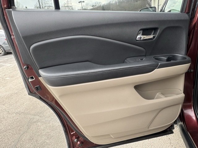 Used 2019 Honda Pilot LX image 25