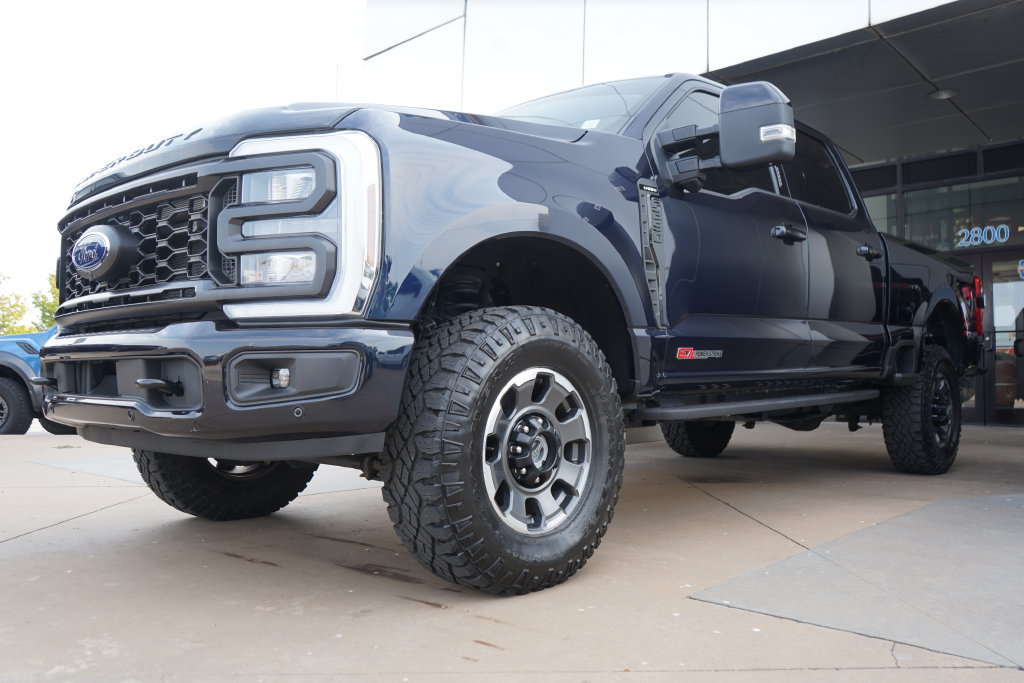 Certified 2024 Ford F250 Lariat w/ Lariat Ultimate Package AWD/4WD image 5