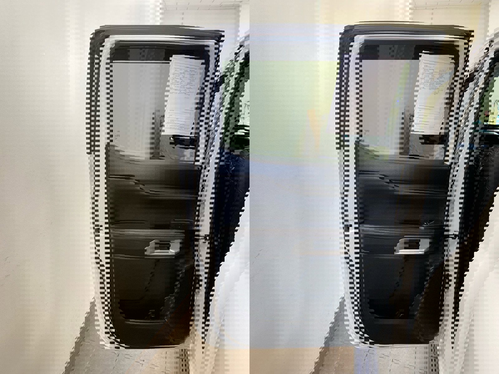 Certified 2024 Ford Ranger Lariat w/ FX4 Off-Road Package image 8