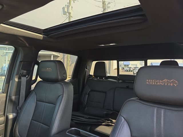Used 2022 Chevrolet Silverado 1500 High Country w/ Z71 Off-Road Package AWD/4WD image 22