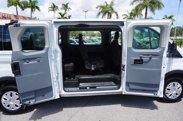 Certified 2018 Ford Transit 350 XLT RWD image 8