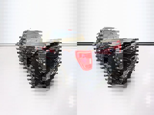 Certified 2022 Ford F150 XLT w/ Equipment Group 302A High image 3