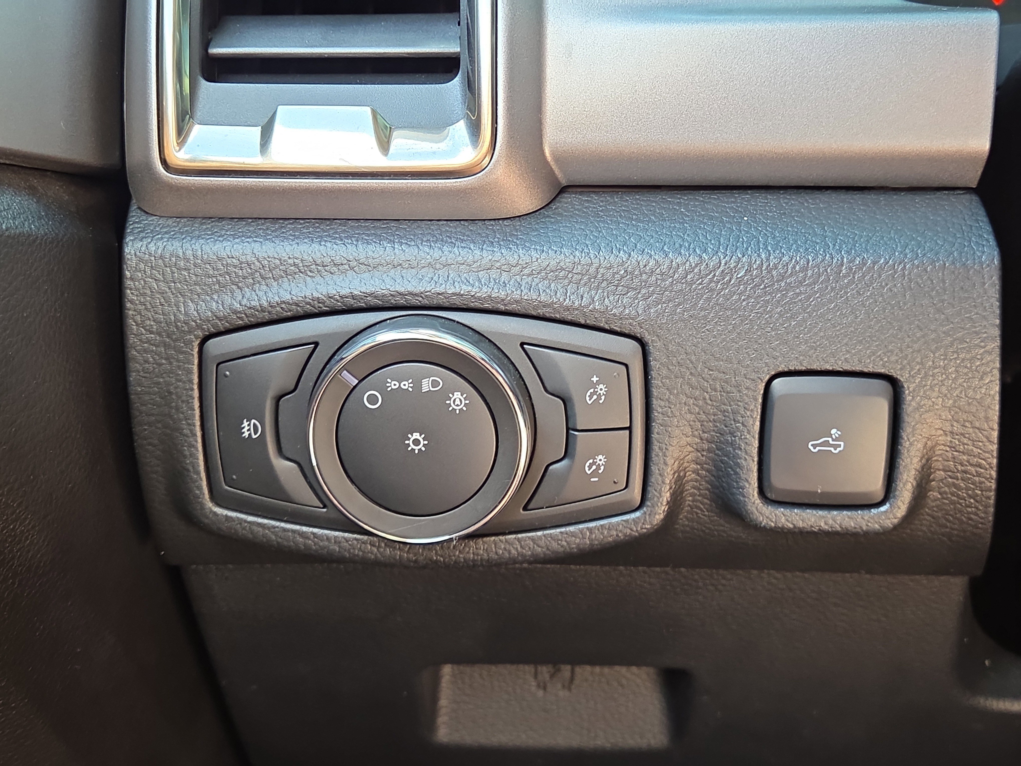 Certified 2021 Ford Ranger XLT w/ Equipment Group 301A Mid AWD/4WD image 26