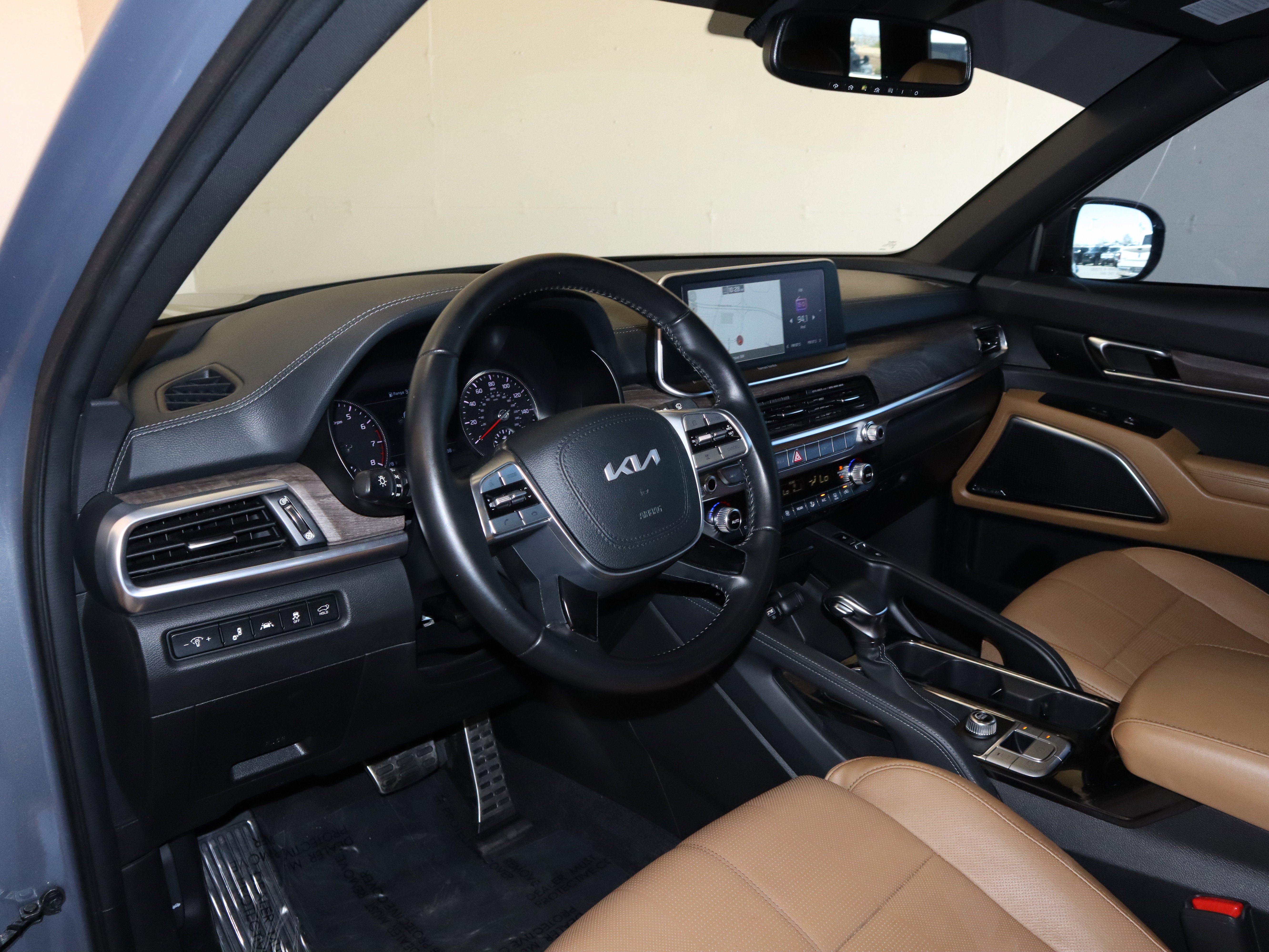 Used 2022 Kia Telluride SX FWD image 21