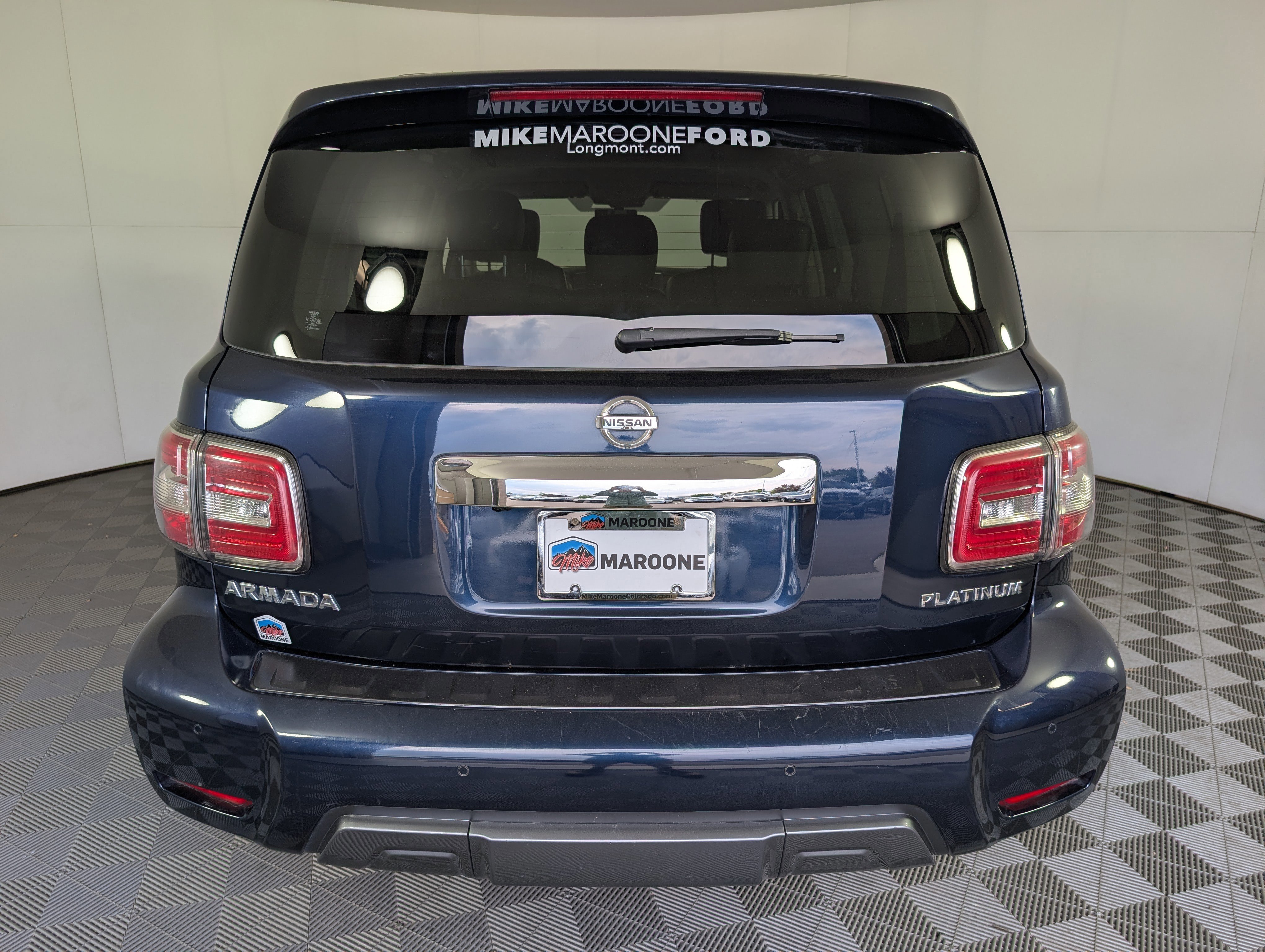 Used 2019 Nissan Armada Platinum image 4