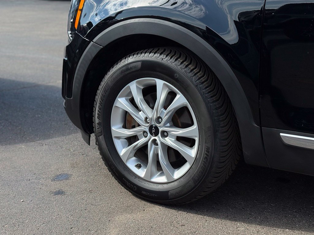 Used 2022 Kia Telluride LX AWD/4WD image 44