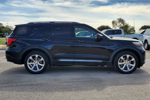 Certified 2020 Ford Explorer Platinum w/ Premium Technology Package image 4