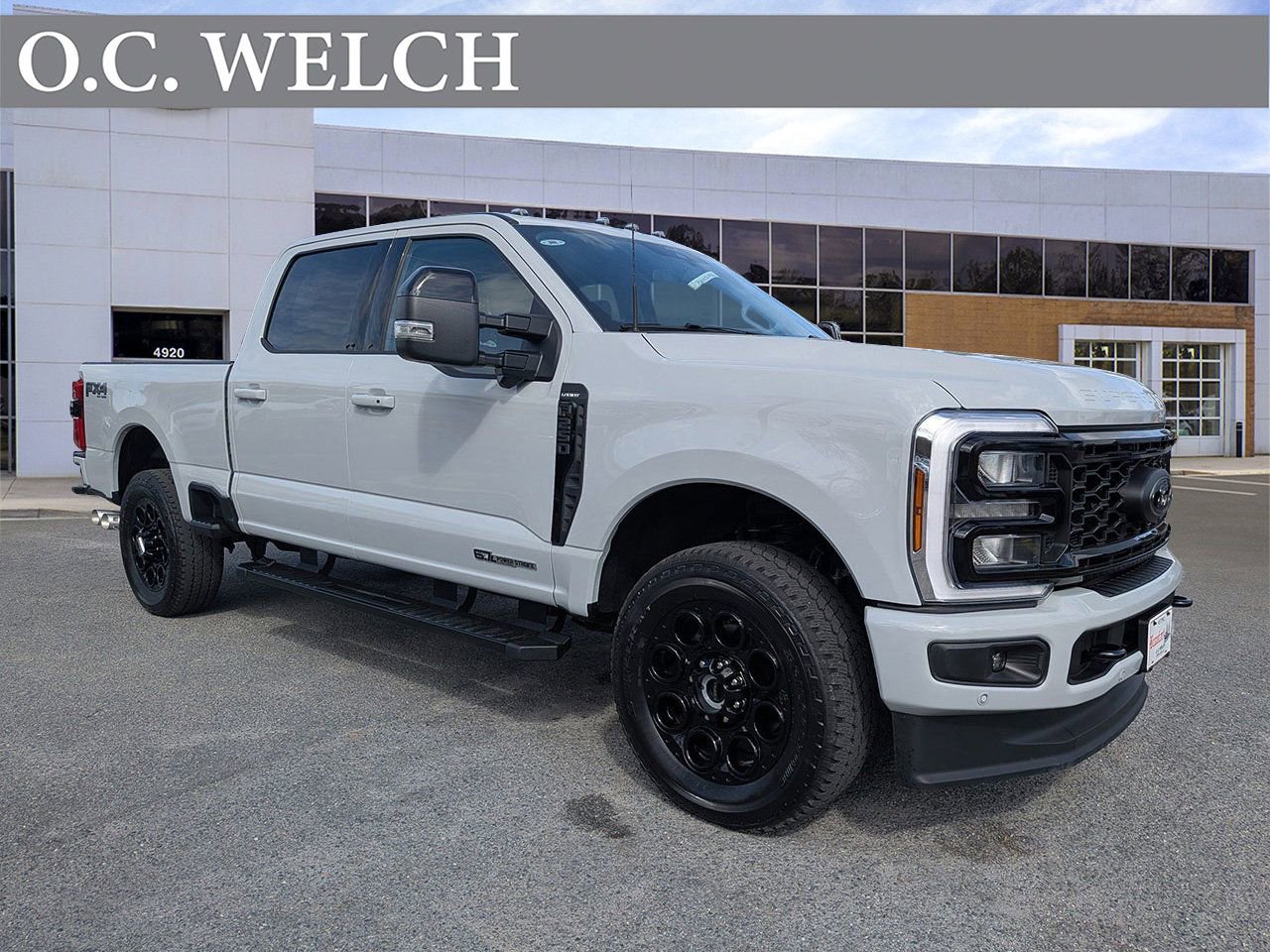 Certified 2026 Ford F250 Lariat w/ Black Appearance Package