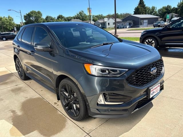 Certified 2022 Ford Edge ST w/ Equipment Group 401A AWD/4WD image 4