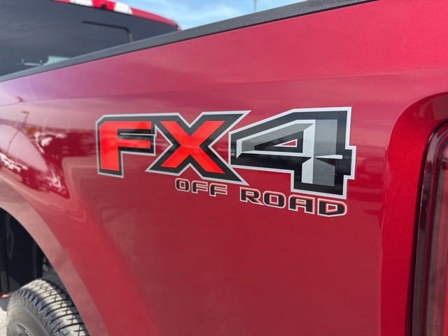 Certified 2019 Ford F350 Platinum w/ Platinum Ultimate Package AWD/4WD image 9