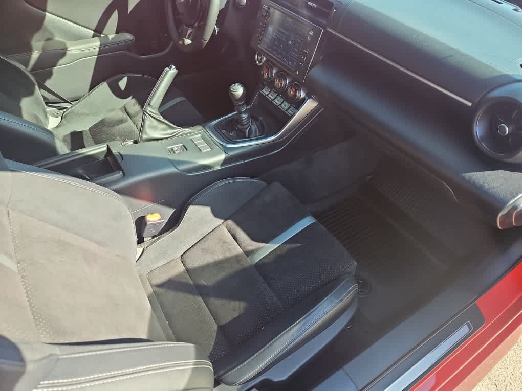 Used 2024 Toyota GR86 Premium RWD image 12