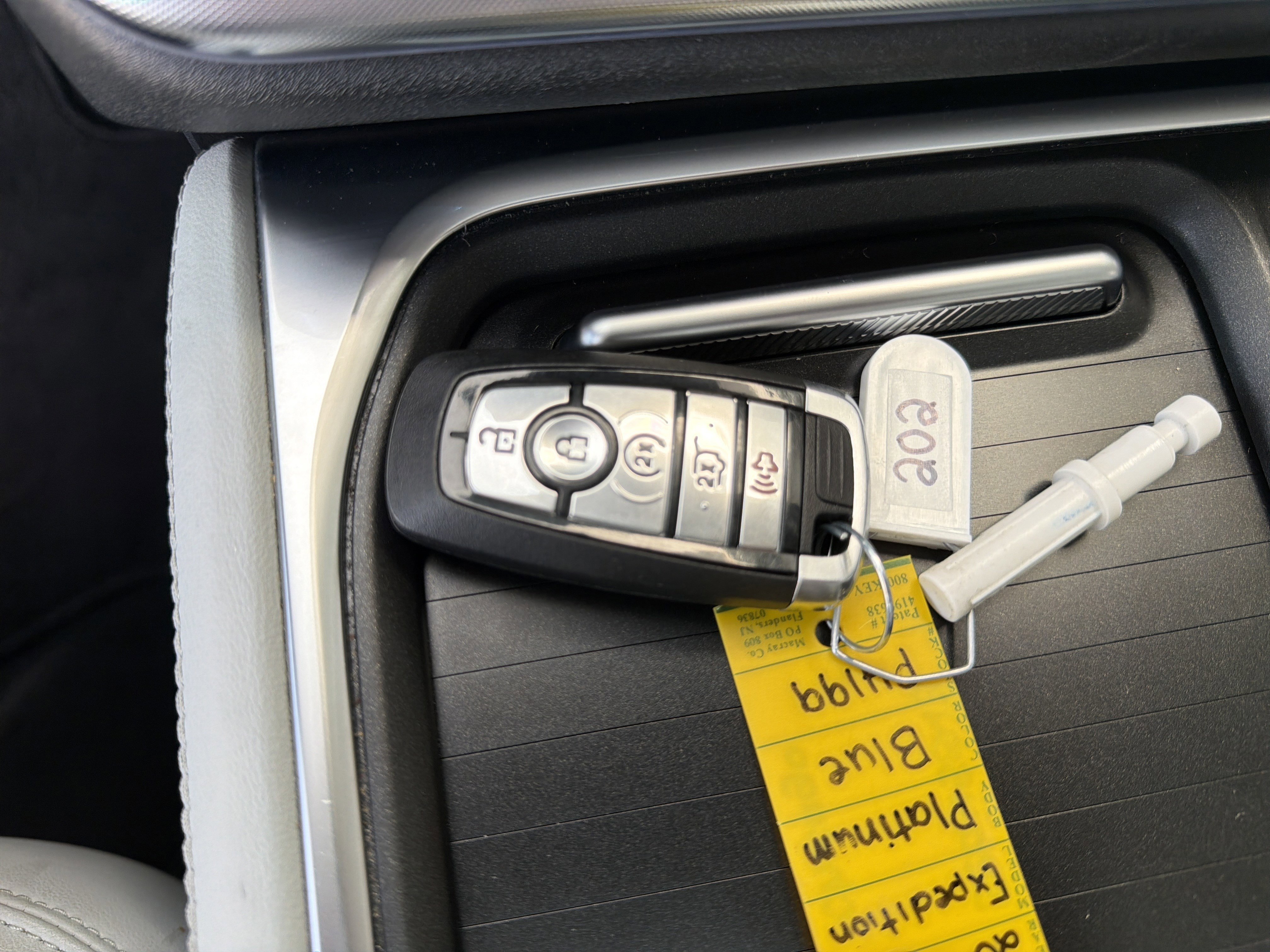 Certified 2025 Ford Expedition Platinum w/ Driver's Package image 53