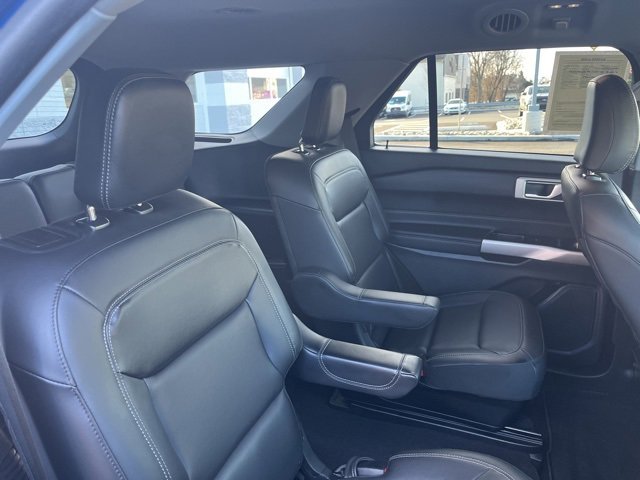 Certified 2022 Ford Explorer XLT w/ Equipment Group 202A image 34