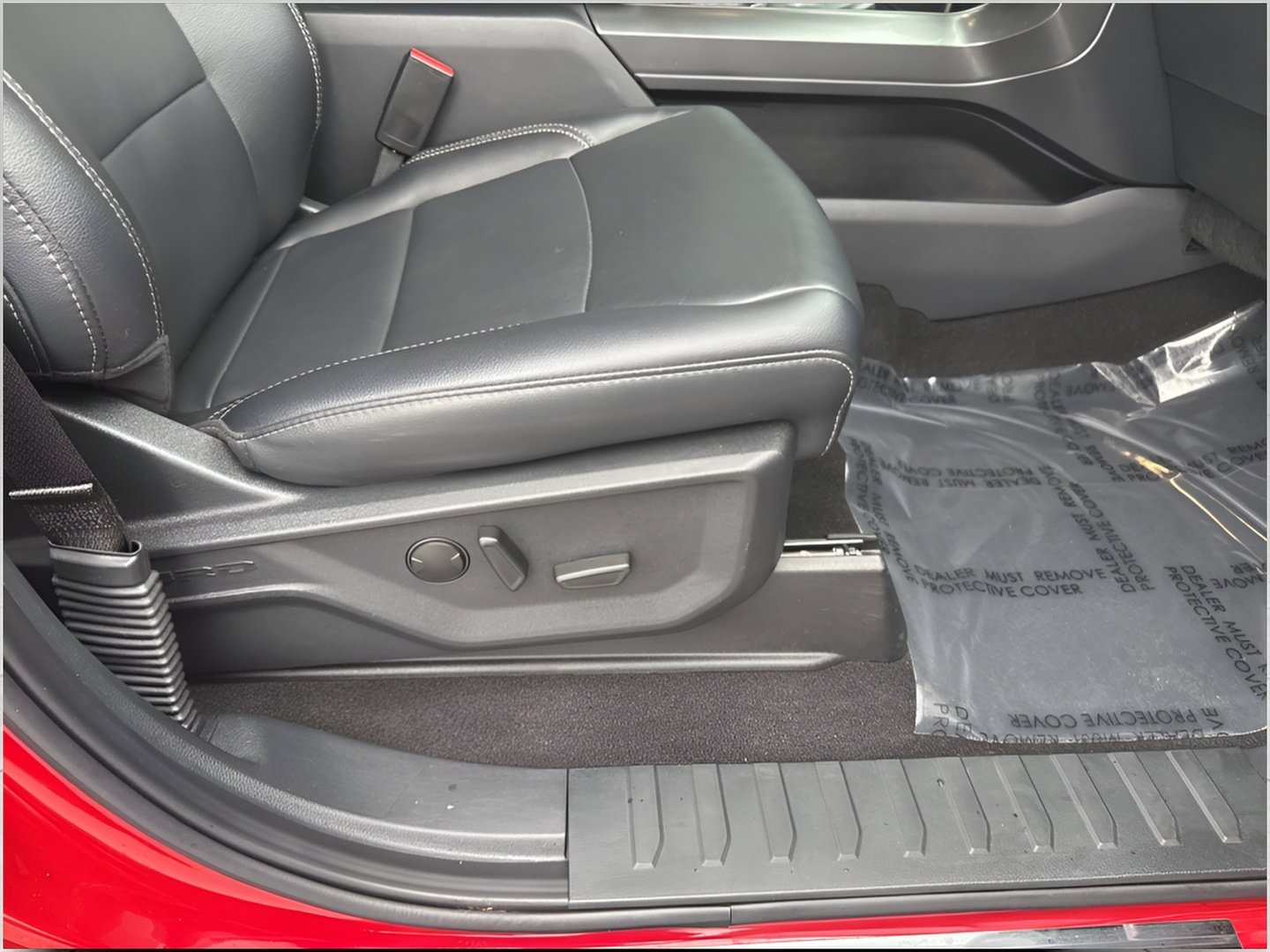 Certified 2024 Ford F150 XLT w/ Equipment Group 303A High image 14