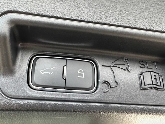 Certified 2026 Ford Explorer ST AWD/4WD image 13