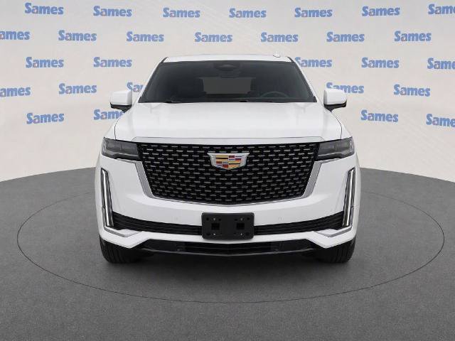 Used 2024 Cadillac Escalade Luxury RWD image 5