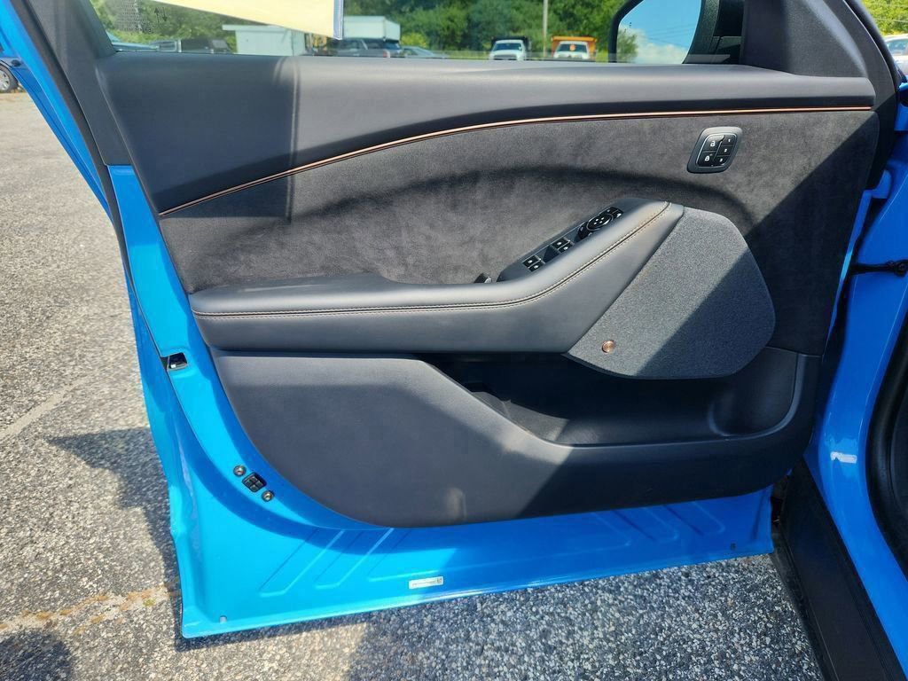 Certified 2023 Ford Mustang Mach-E GT image 12