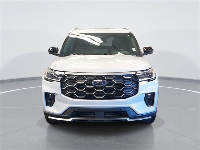 Certified 2025 Ford Explorer Platinum w/ Ultimate Package image 8