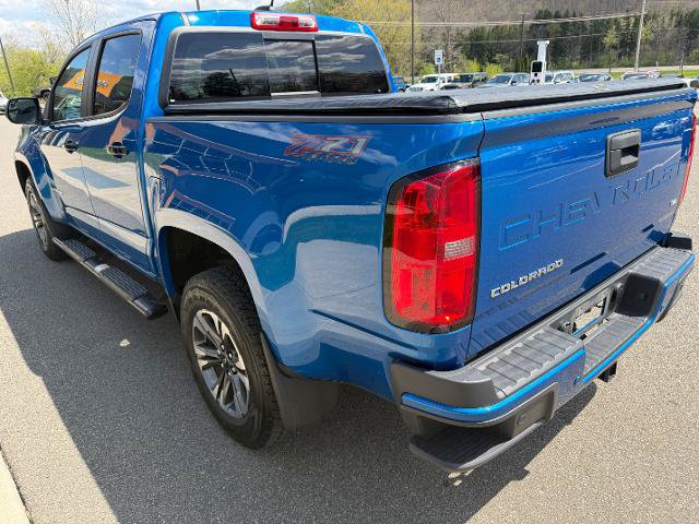 Used 2022 Chevrolet Colorado Z71 AWD/4WD image 2
