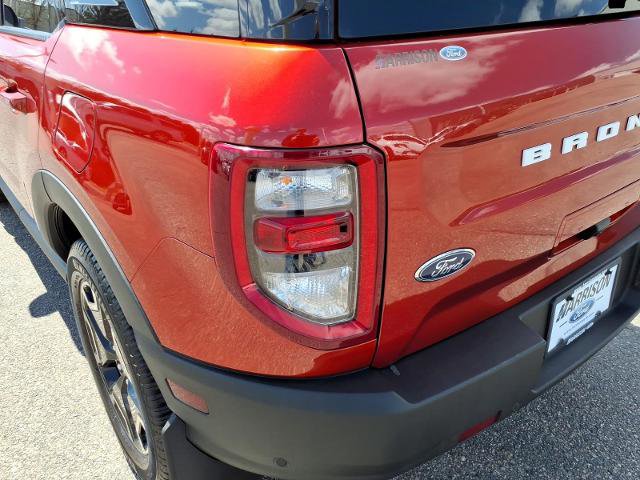 Certified 2023 Ford Bronco Sport Outer Banks AWD/4WD image 11