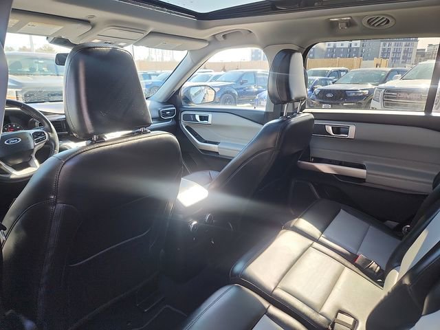 Certified 2023 Ford Explorer XLT w/ Equipment Group 202A AWD/4WD image 24