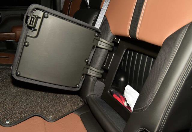 Used 2022 Chevrolet Silverado 3500 High Country w/ Safety Package II image 32