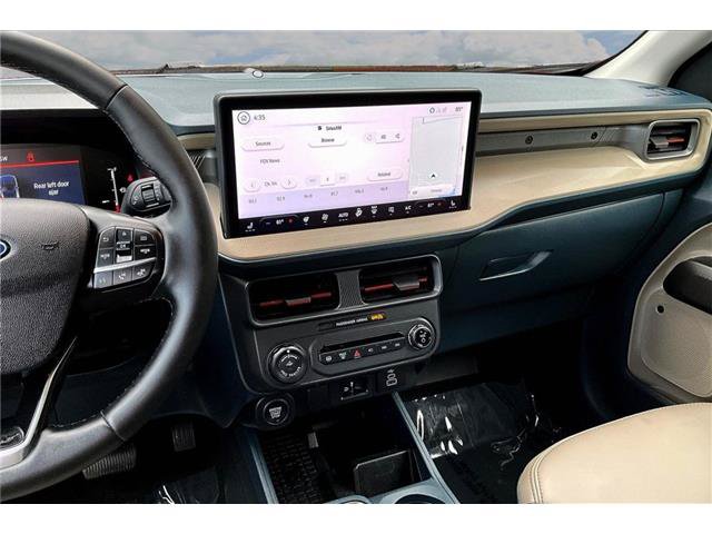 Certified 2025 Ford Maverick Lariat w/ 4K Tow Package AWD/4WD image 12