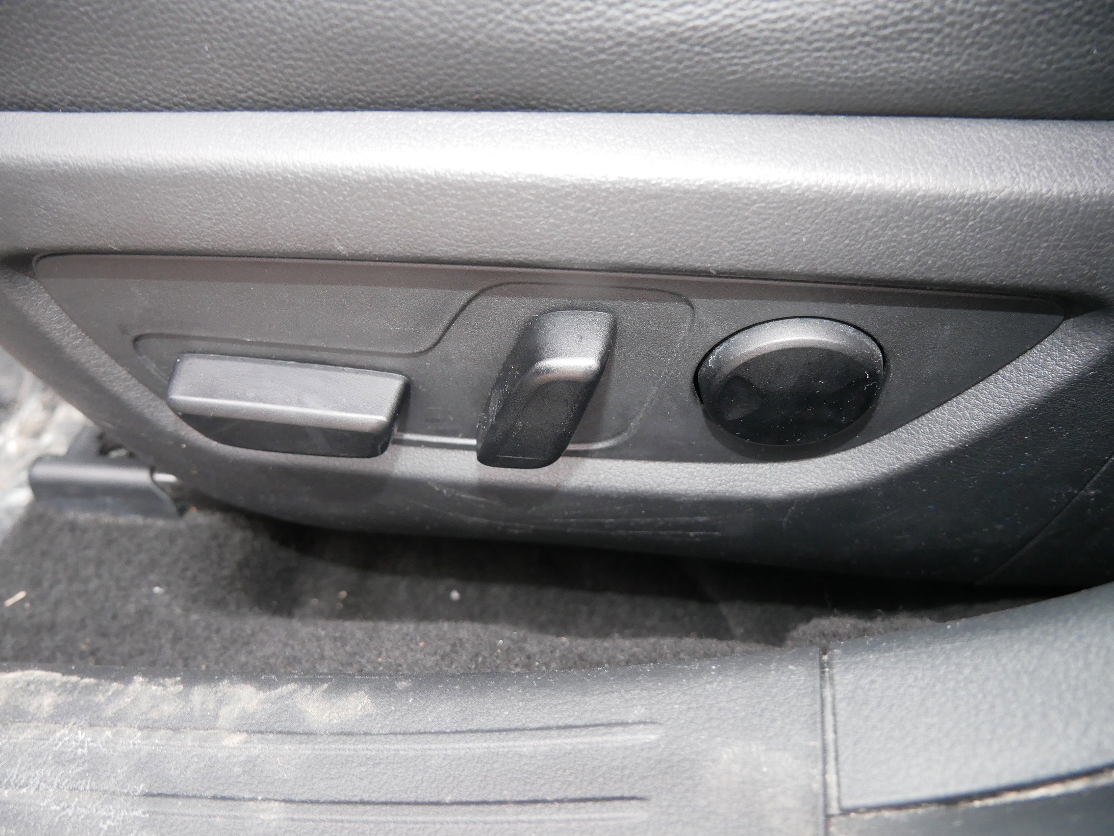 Used 2024 MAZDA CX-50 AWD 2.5 S w/ Preferred Package image 19