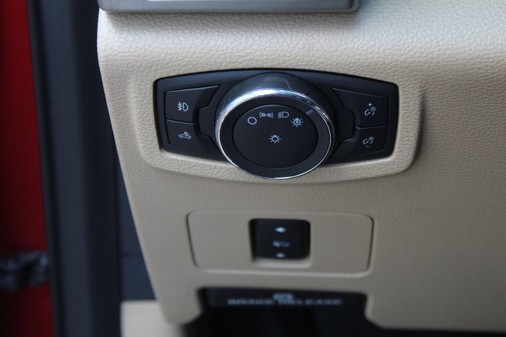 Certified 2020 Ford F250 Lariat AWD/4WD image 38