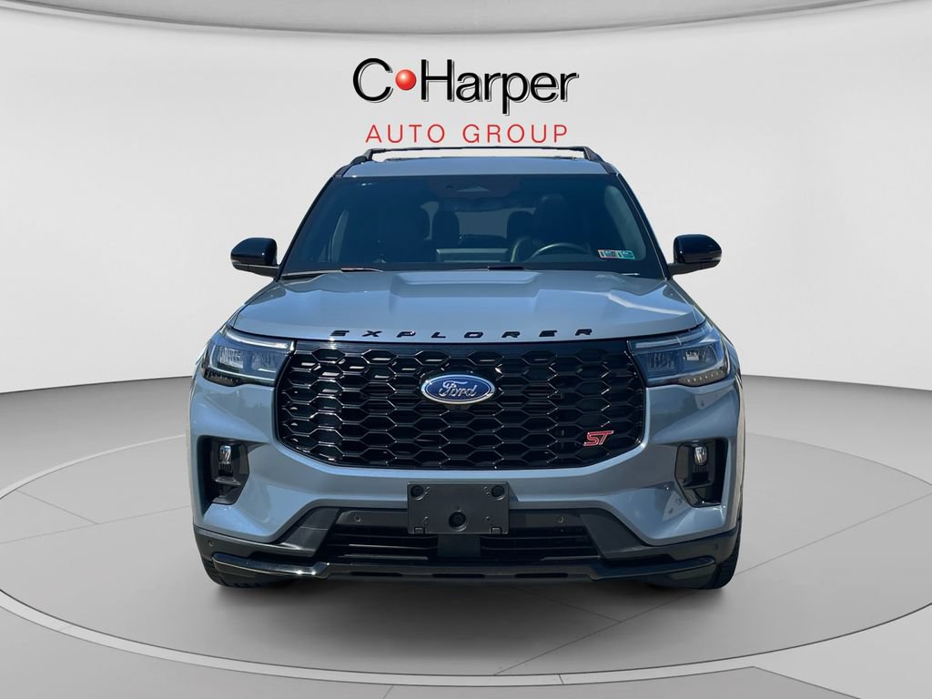 Certified 2025 Ford Explorer ST AWD/4WD image 8