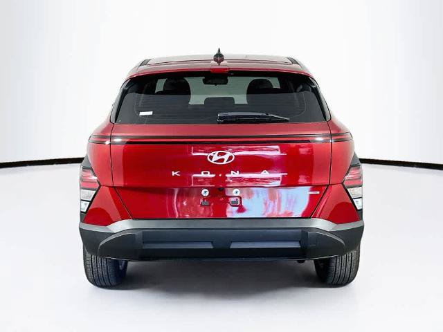 Used 2025 Hyundai Kona SE AWD/4WD image 6