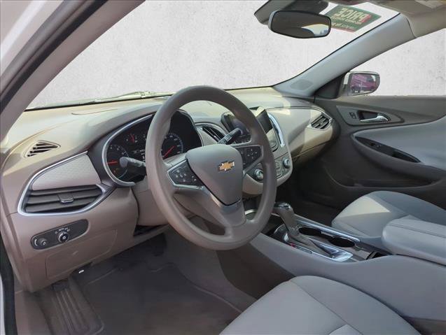 Used 2019 Chevrolet Malibu LT w/ Driver Confidence Package II FWD image 11