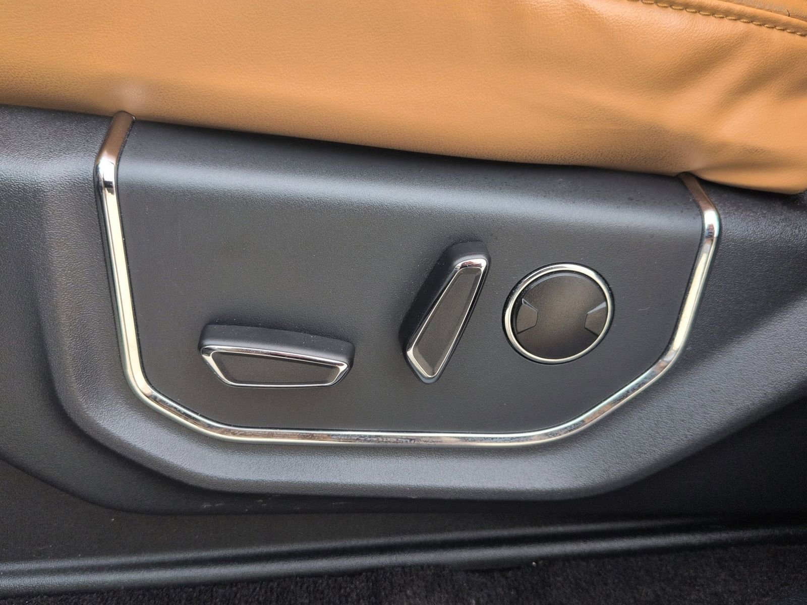 Certified 2022 Ford Expedition Max Platinum image 20