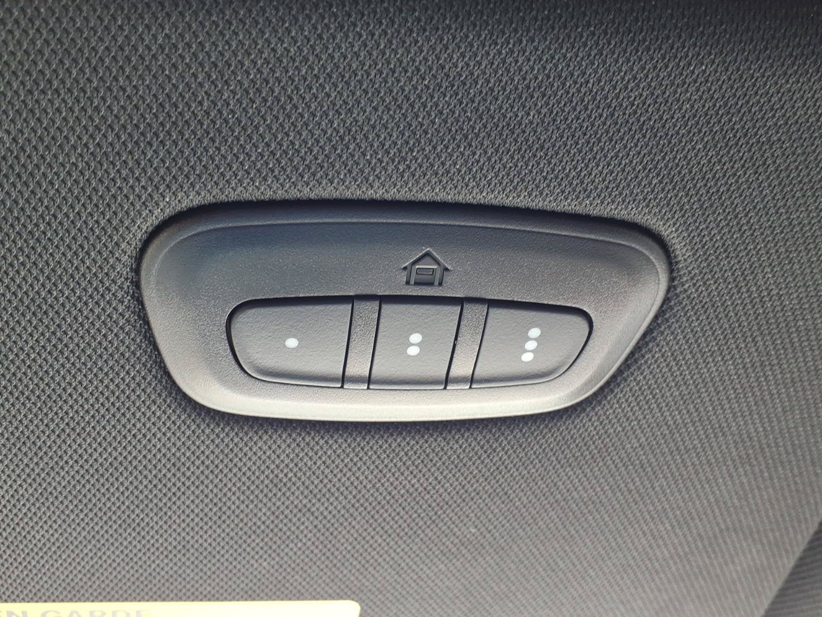 Used 2022 Jeep Wagoneer Series III AWD/4WD image 19