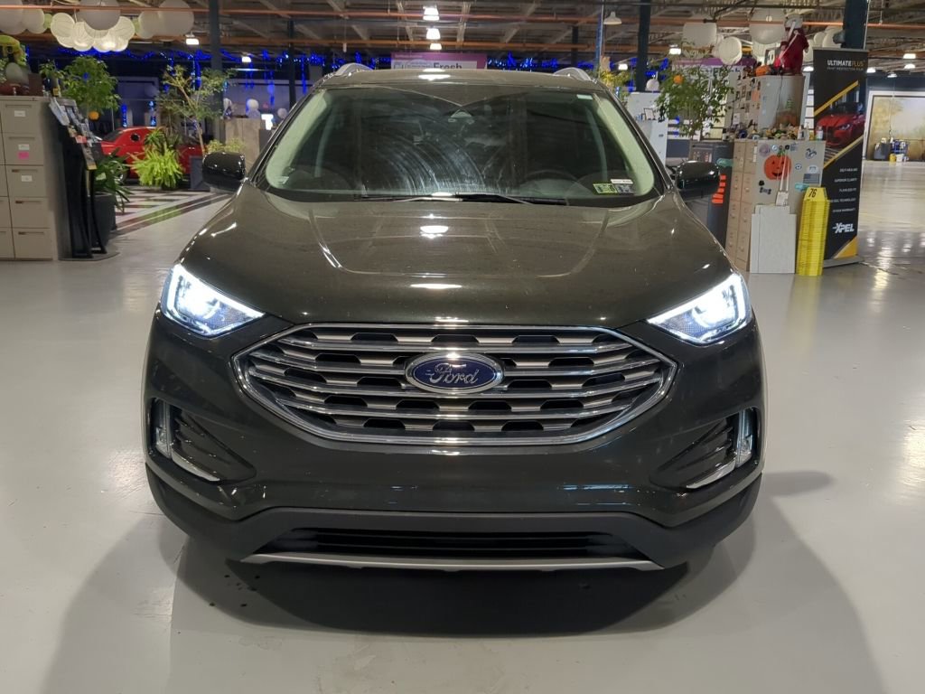 Certified 2022 Ford Edge SEL w/ Convenience Package image 3