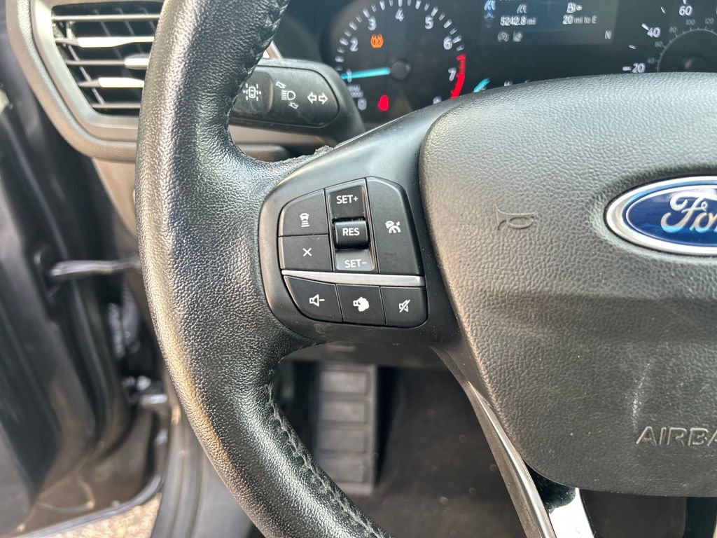 Certified 2020 Ford Escape SEL image 21