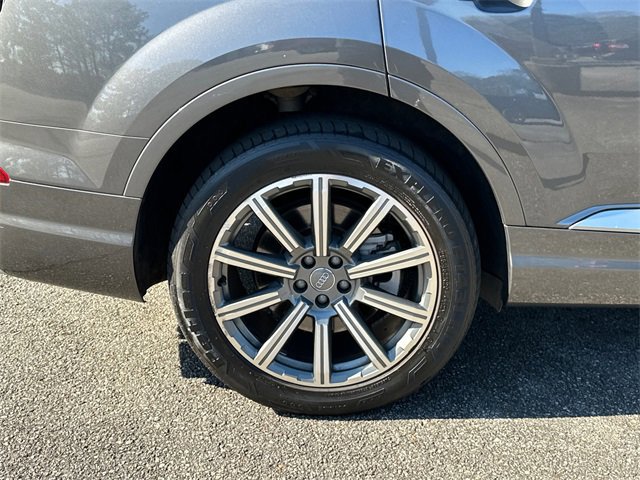 Used 2019 Audi Q7 3.0T Premium Plus image 17