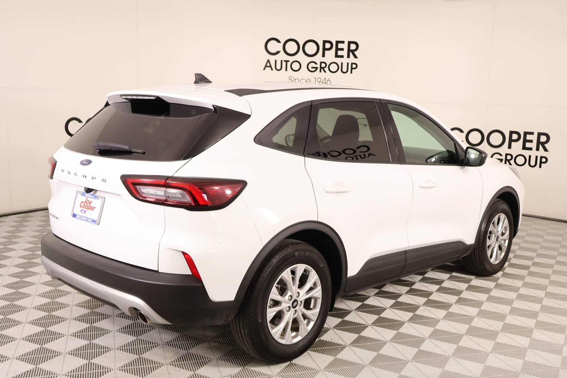 Certified 2025 Ford Escape Active FWD image 19